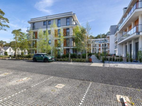 Spacious apartment, swimming pool, Pobierowo